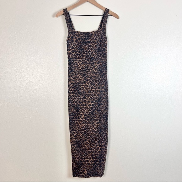 Good American Dresses & Skirts - NWT Good American Leopard Print Bodycon
